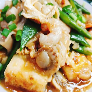 Bazhen Tofu Mixed Seafood / 八珍豆腐