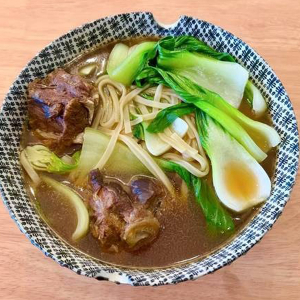 Braised Lamb Spines Noodles Soup / 羊蝎子汤面