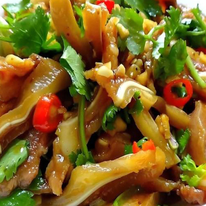 Mixed Cold Pig Ears / 凉拌猪耳