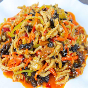 Fish Flavored Shredded Pork / ⻥⾹⾁丝