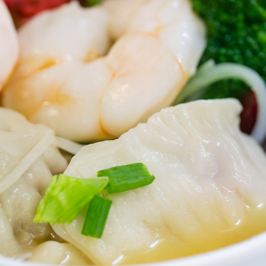 5. Deluxe Wonton Soup