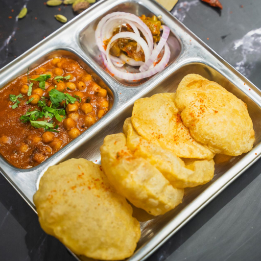 Chole Puri