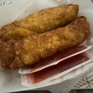 Egg Rolls (2 pcs)