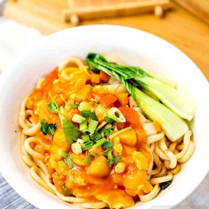 Tomato Egg with Noodles