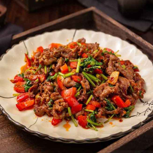 Saut&eacute;ed Lamb with Peppers