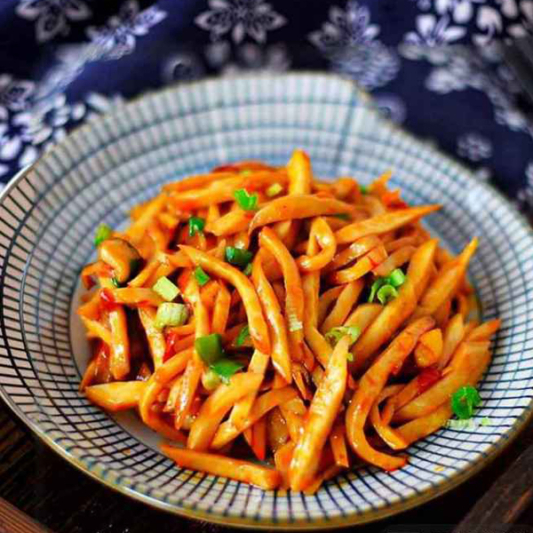 Braised King Oyster Mushroom with Dried Tofu Shreds