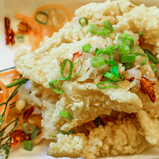 Fried Calamari / Calamares Fritos 