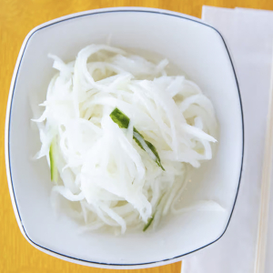 2. Saengche (Daikon Radish) (Lunch)
