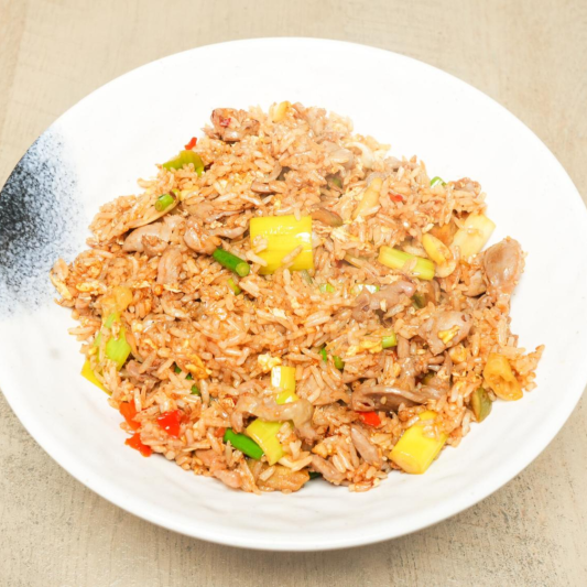 Fried Rice with Spicy Chicken Gizzards / 湘味鸡杂炒饭 