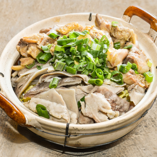 Pepper Pork Tripe and Chicken Casserole / 胡椒猪肚鸡砂锅