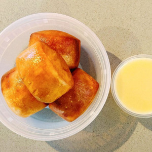 Fried Mini Buns (4 pcs) 炸小馒头