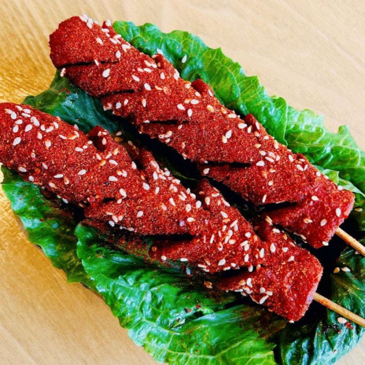 Fried Pork Sausage Skewers (2 pcs) 炸火腿肠