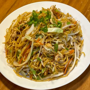 59. Chicken Chow Mein 鸡肉炒面 