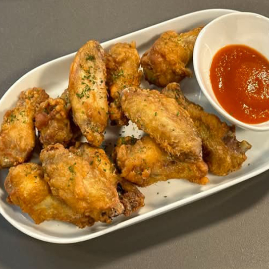 4. Deep-Fried Chicken Wings (12 pcs) 炸鸡翅 