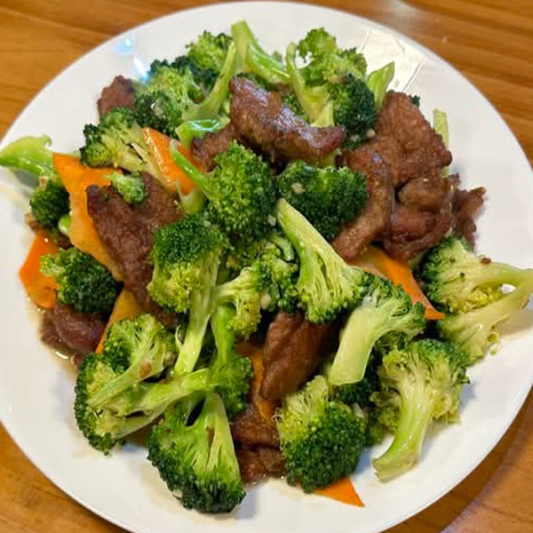 39. Sliced Beef with Broccoli 牛西兰花 