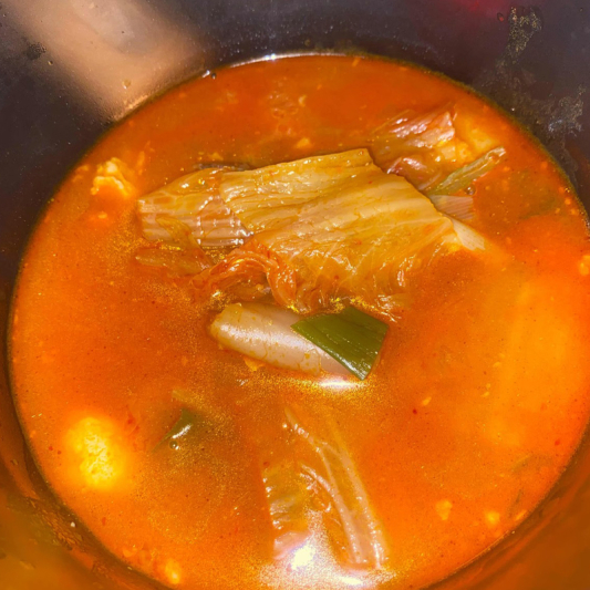 S5. Kimchi Jjigae