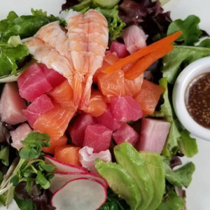 Sashimi Salad