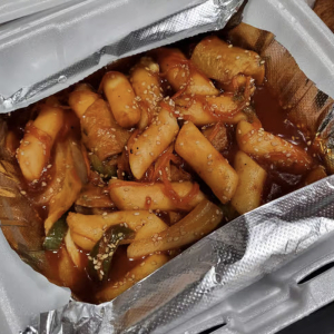 4. Duk-Bok-Gee 떡볶이