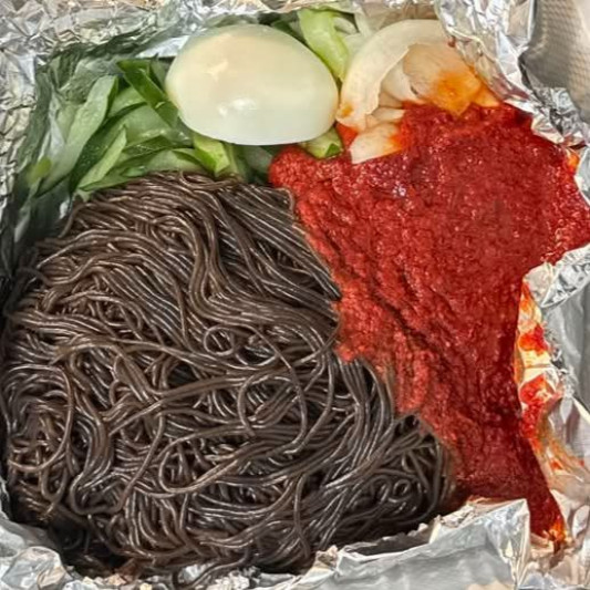 Arrowroot Spicy Cold Noodles (칡비빔냉면)