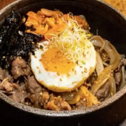 40. Beef Brisket Bibimbap 차돌돌솥