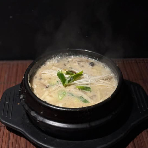 19. Sesame Tofu Soup 들깨순두부