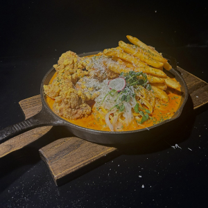 48. Rose Pasta with Fried Chicken 로제파스타 & 치킨