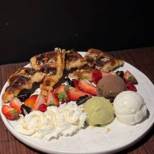 Waffles & Toast