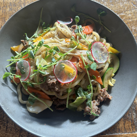 28. Bulgogi Yaki Udon 불고기우동볶음