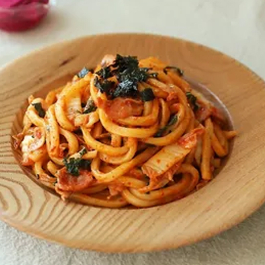 26. Kimchi Bacon Yaki Udon 김치우동볶음
