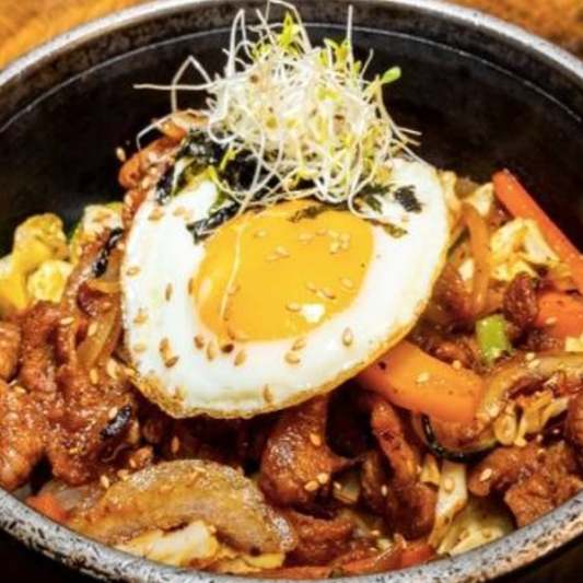 38. Jae-Yuk Bibimbap 제육돌솥
