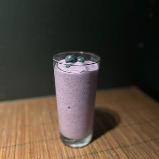 11. Real Fruit Yogurt Smoothie 생과일요거트스무디