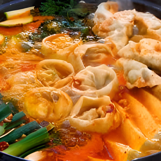 11. Kimchi Dumpling Hot Pot 김치만두전골