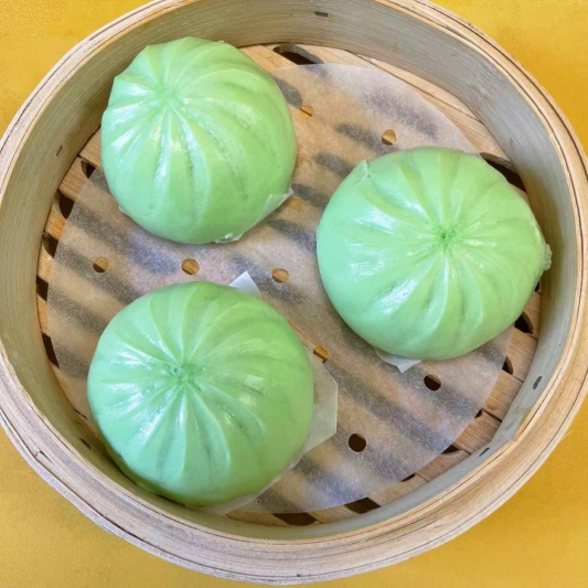 I01. Steamed Chicken Bun (3 pcs)