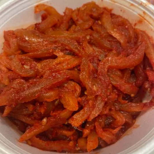 Bossam Radish Kimchi (12 oz)