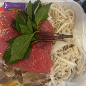 P1. Steak, Brisket, Tendon, Tripe and Meatball Combo Noodle Soup Phở Đặc Biệt