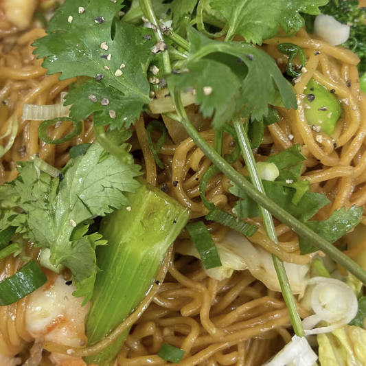 M2. Chow Mein with Shrimp and Vegetables M&igrave; X&agrave;o T&ocirc;m 