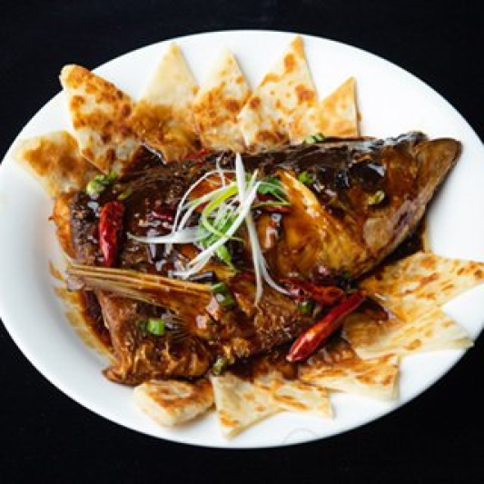Braised Fish Head & Pan Cake