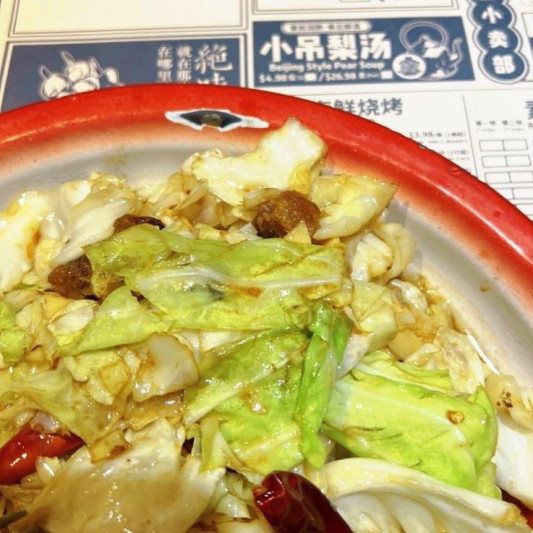 Stir-Fried Shredded Cabbage with Oily Residue