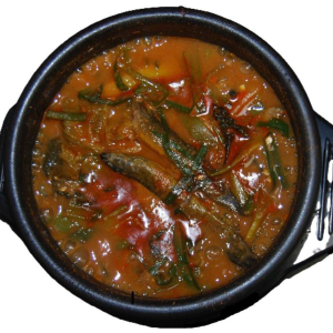 A9. Whole Loach Soup 통추어탕