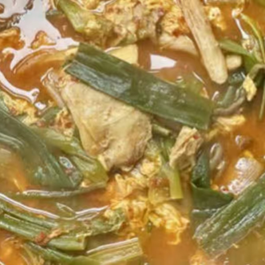 A11. Spicy Chicken Soup 닭계장