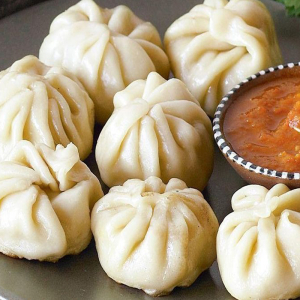 Steamed Chicken Momo (8 pcs)