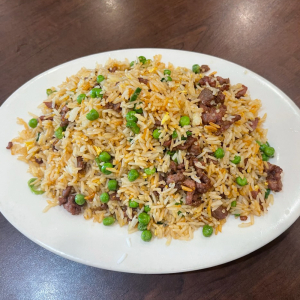 173.	Fried Rice with Beef 生炒牛肉飯
