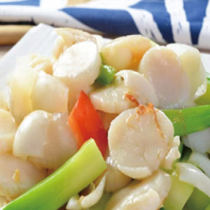 90. Saut&eacute;ed Scallops with Snow Peas 油泡炒帶子