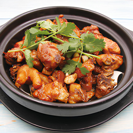 163. Sizzling Chicken in Clay Pot 嗆鍋滑雞煲
