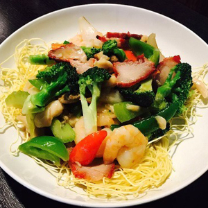 M3. Cantonese Style Chow Mein 广东炒面