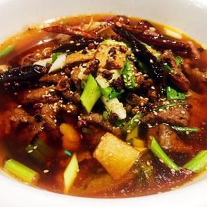 M1. Szechuan Style Spicy Beef 水煮牛肉