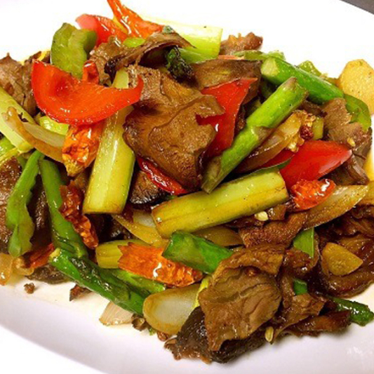 M30. Chinese Style Braised Beef 回锅牛肉
