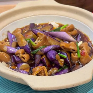 Eggplant with Pig Intestine with Shrimp Paste 蝦醬茄子大腸飯