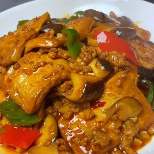 Red‑Braised Flower‑Mushroom & Tofu Pot 紅燒花菇豆腐煲