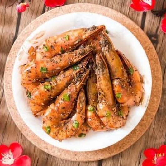 Shrimp with Garlic Butter & Pepper in Pot 白胡椒牛油蝦煲